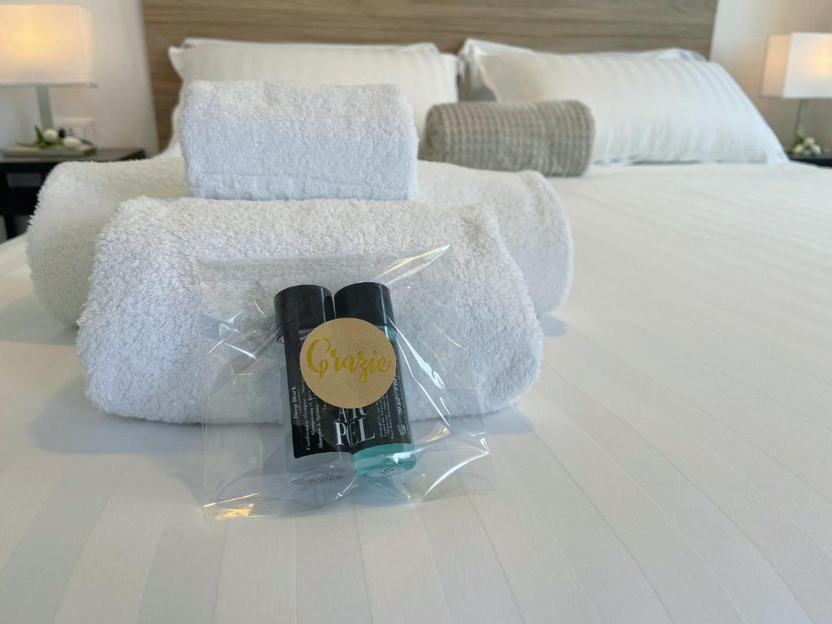 Suite Altamarea "Sea View Studios" Castellammare del Golfo Ngoại thất bức ảnh