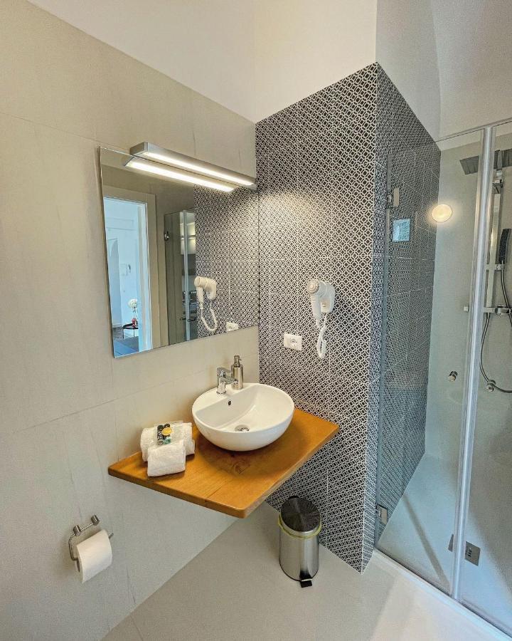 Suite Altamarea "Sea View Studios" Castellammare del Golfo Ngoại thất bức ảnh