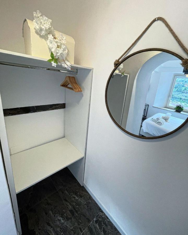 Suite Altamarea "Sea View Studios" Castellammare del Golfo Ngoại thất bức ảnh