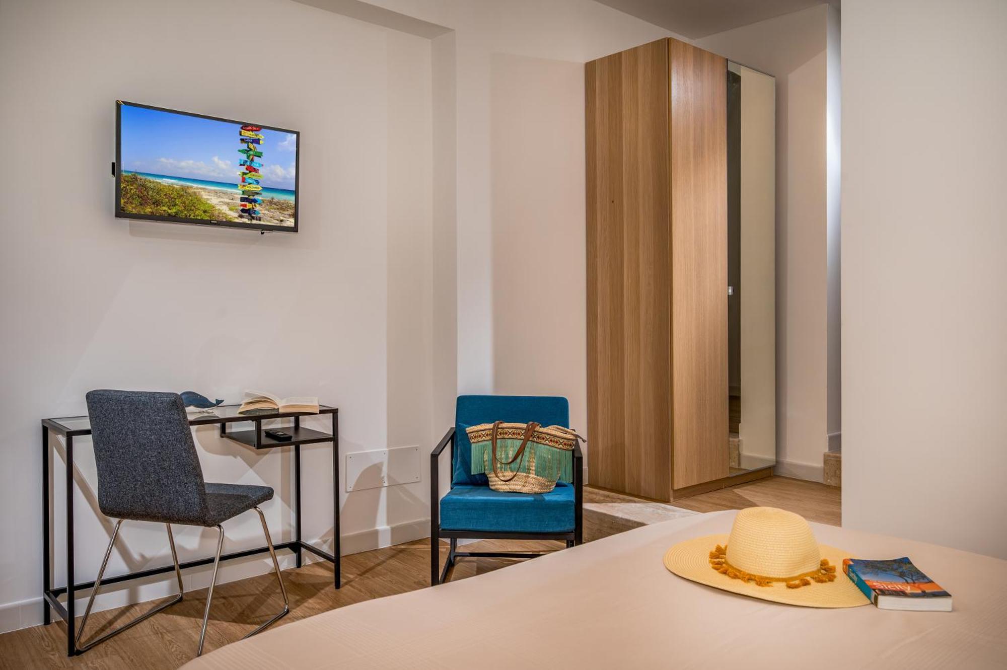 Suite Altamarea "Sea View Studios" Castellammare del Golfo Ngoại thất bức ảnh