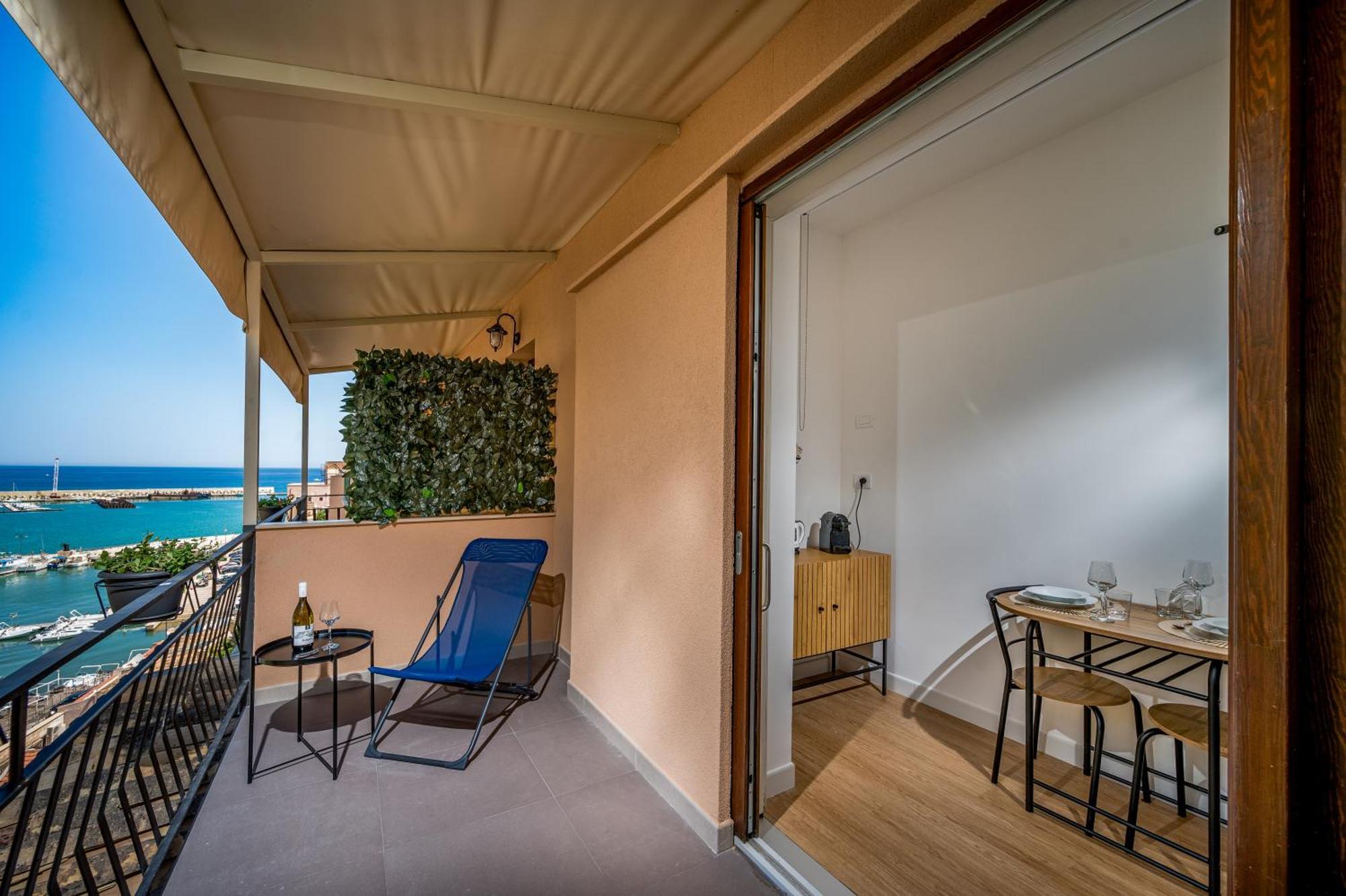 Suite Altamarea "Sea View Studios" Castellammare del Golfo Ngoại thất bức ảnh