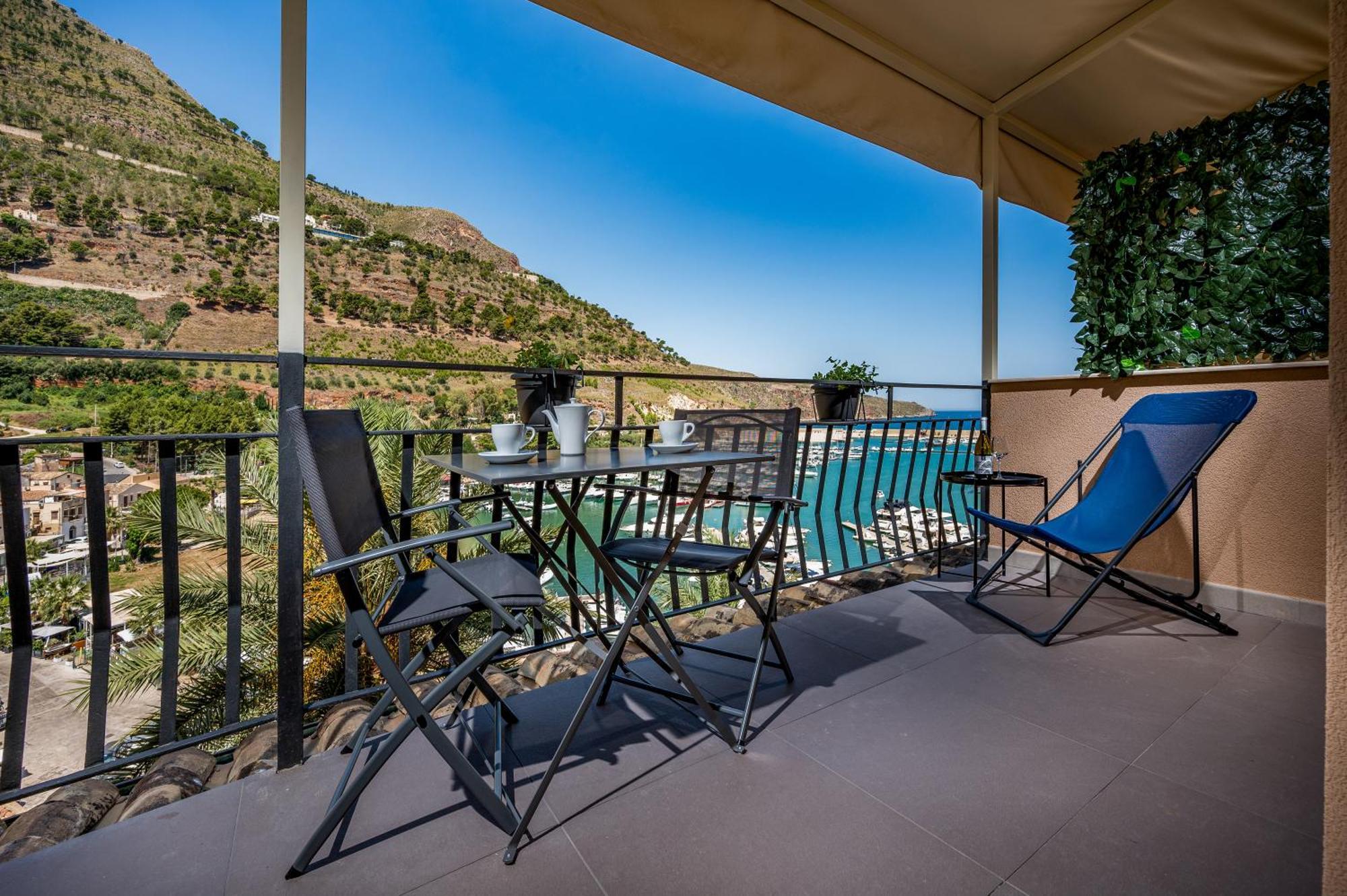 Suite Altamarea "Sea View Studios" Castellammare del Golfo Ngoại thất bức ảnh