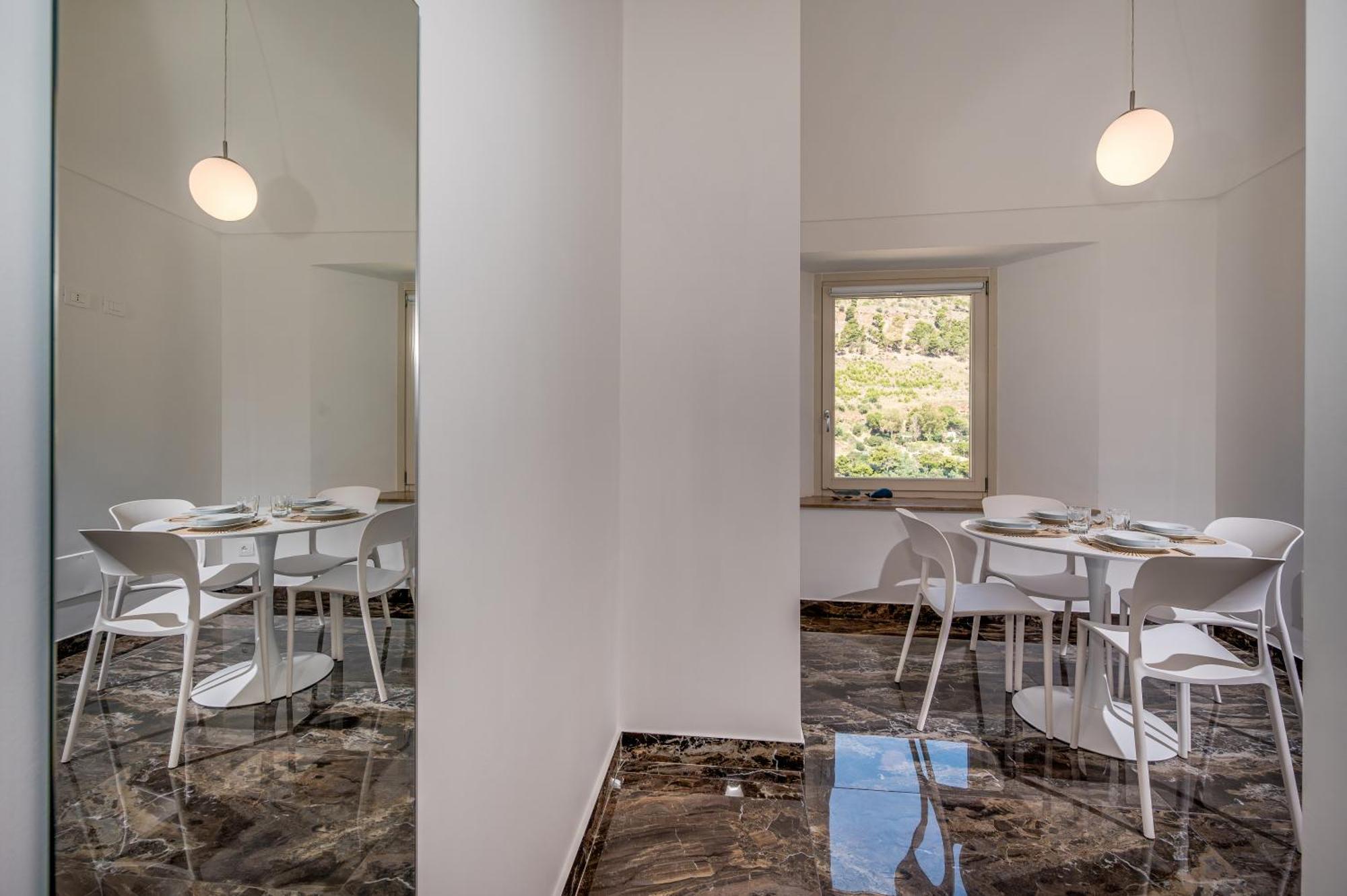 Suite Altamarea "Sea View Studios" Castellammare del Golfo Ngoại thất bức ảnh